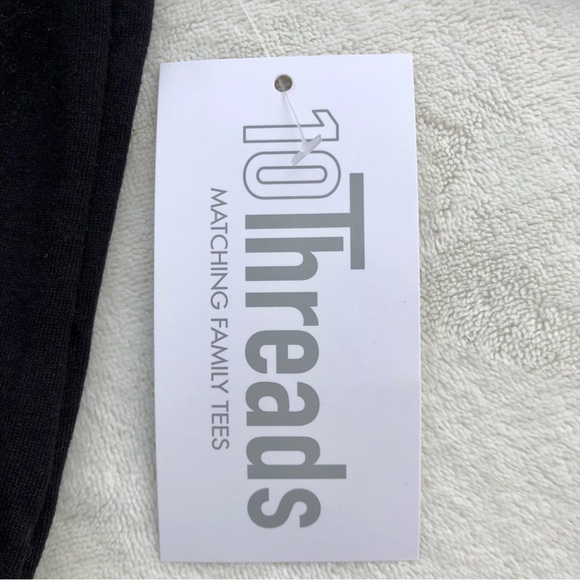 10Threads Halloween Outfit Mom’s Boo Glows in Dark Costume - Picture 5 of 7